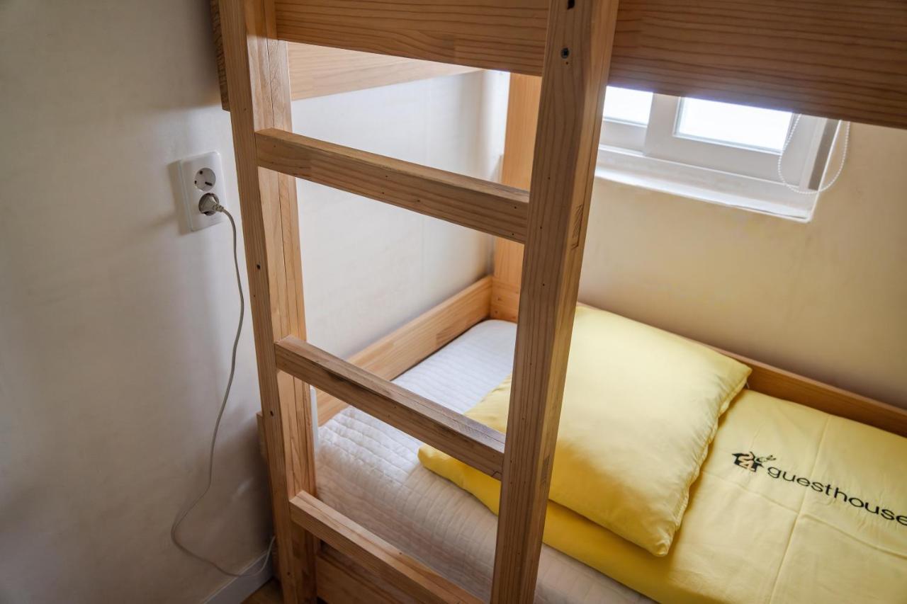 24 Guesthouse Dongdaemun Market Сеул Экстерьер фото